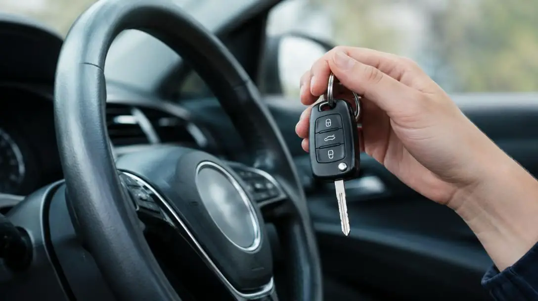 5 Celebrities With A History Of Bad Driving