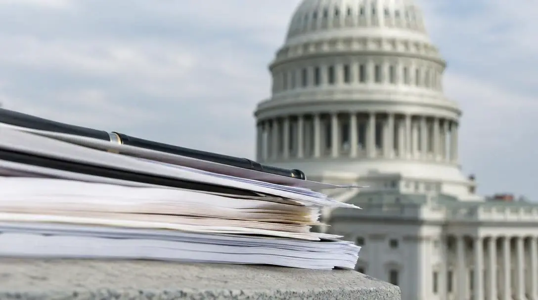 5 Controversial Policies Of AOC