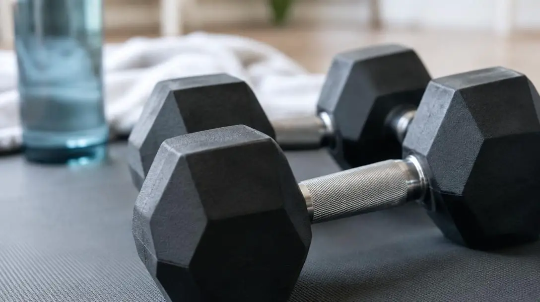5 Surprising Benefits Of Weight Training