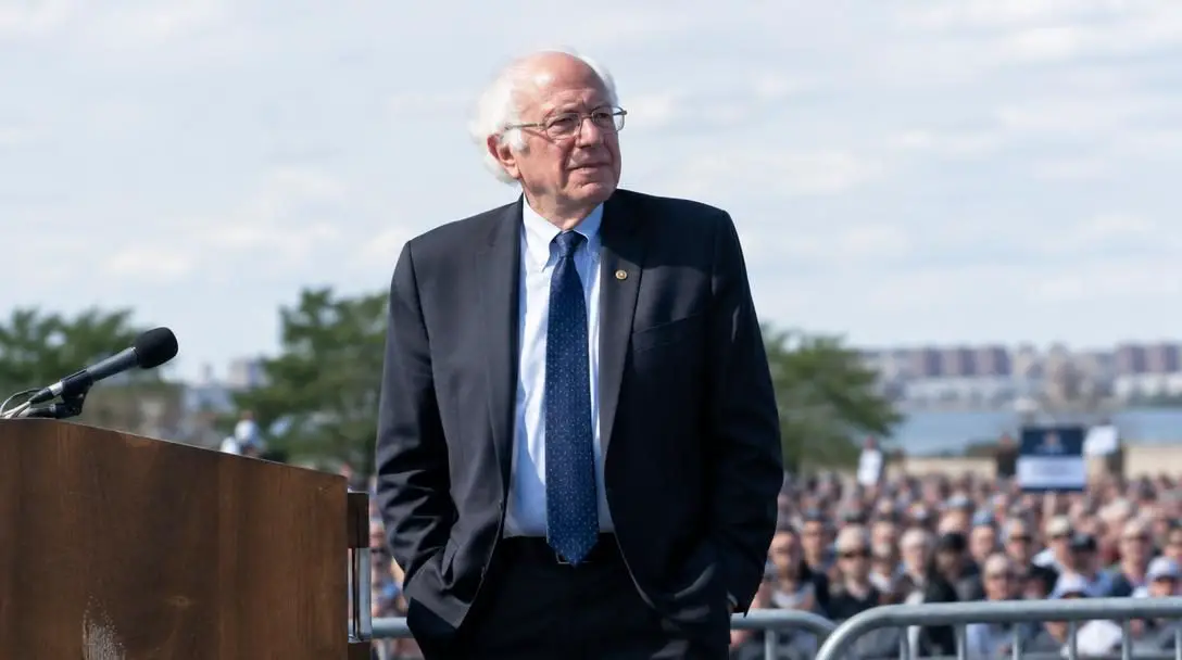 5 Weird Bernie Sanders Facts You’re Dying To Know