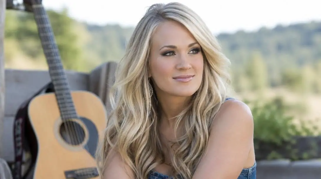 5 Weird Carrie Underwood Facts You’re Dying To Know