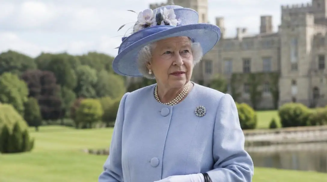 5 Weird Queen Elizabeth II Facts You’re Dying To Know
