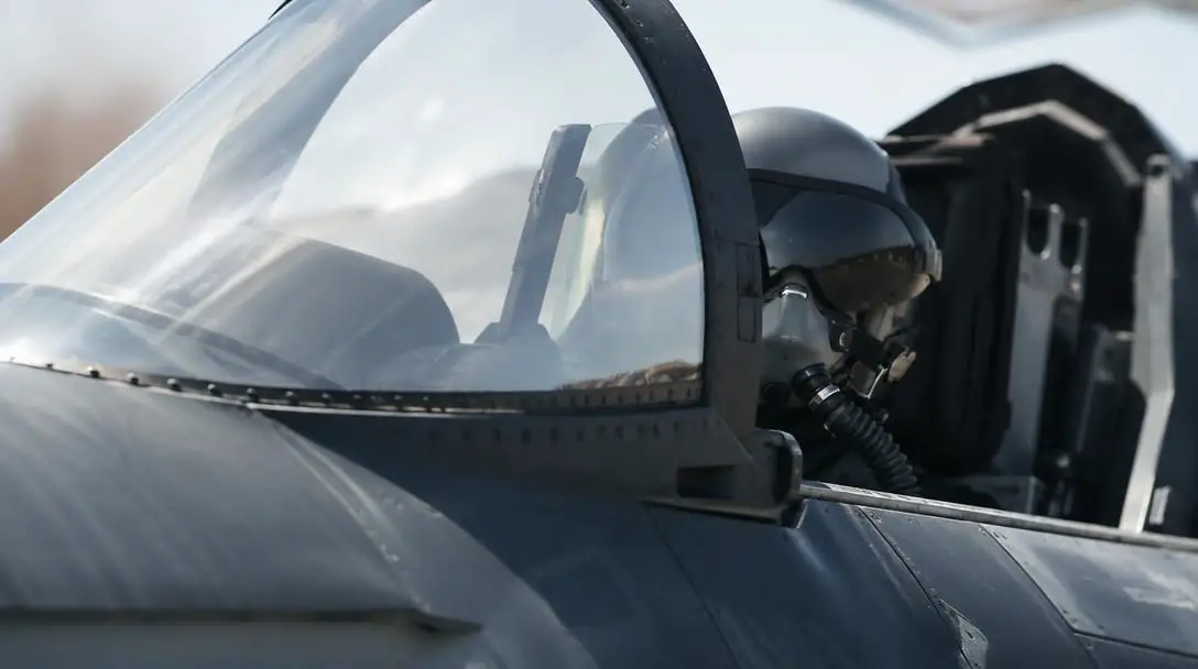 5 Weird Tom Cruise Facts You’re Dying To Know